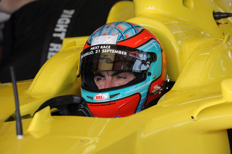 Andrea durante lo sviluppo della Ferrari per la serie A1 GP a Fiorano, foto di Mario Chiarappa