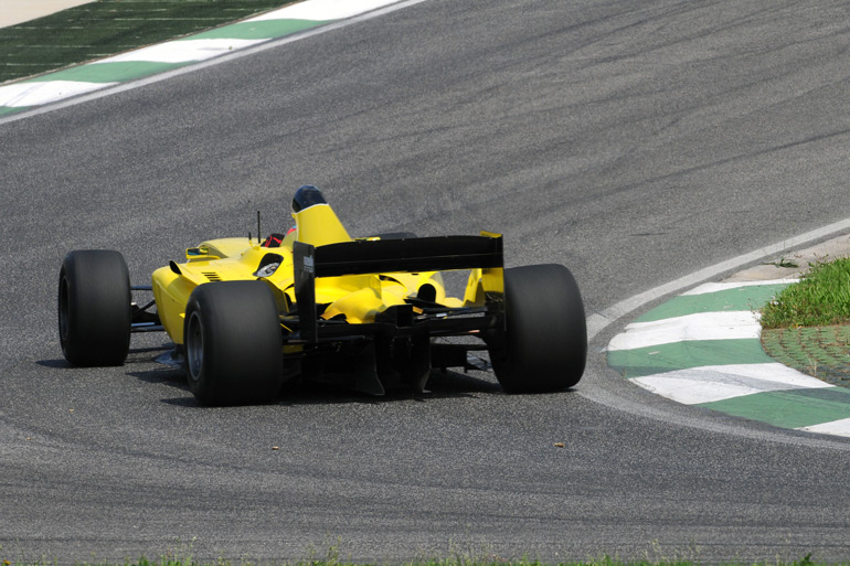 Andrea durante lo sviluppo della Ferrari per la serie A1 GP ad Imola, foto di Mario Chiarappa