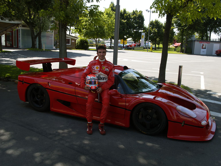 Andrea prima di salire a bordo della F50 GT1