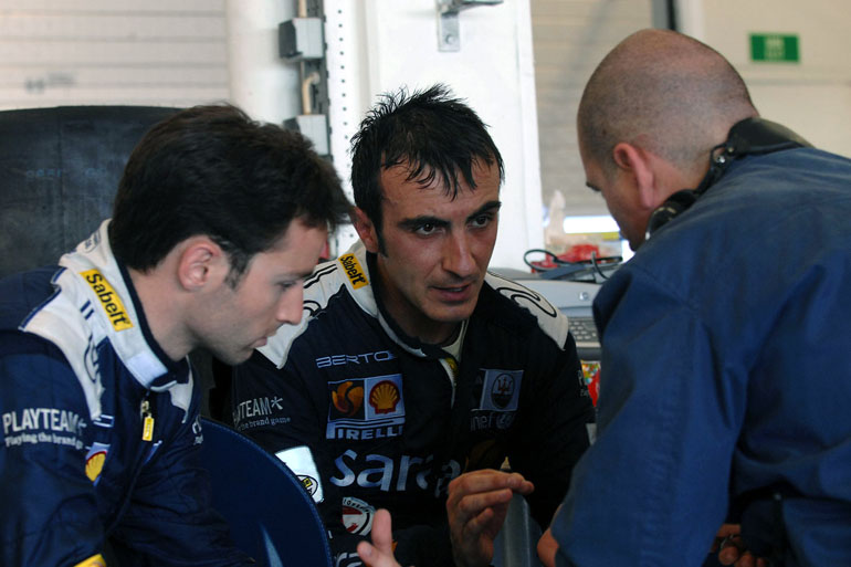 Maserati MC12 - FIA GT, Test prestagionali, Estoril - Foto di Mario Chiarappa