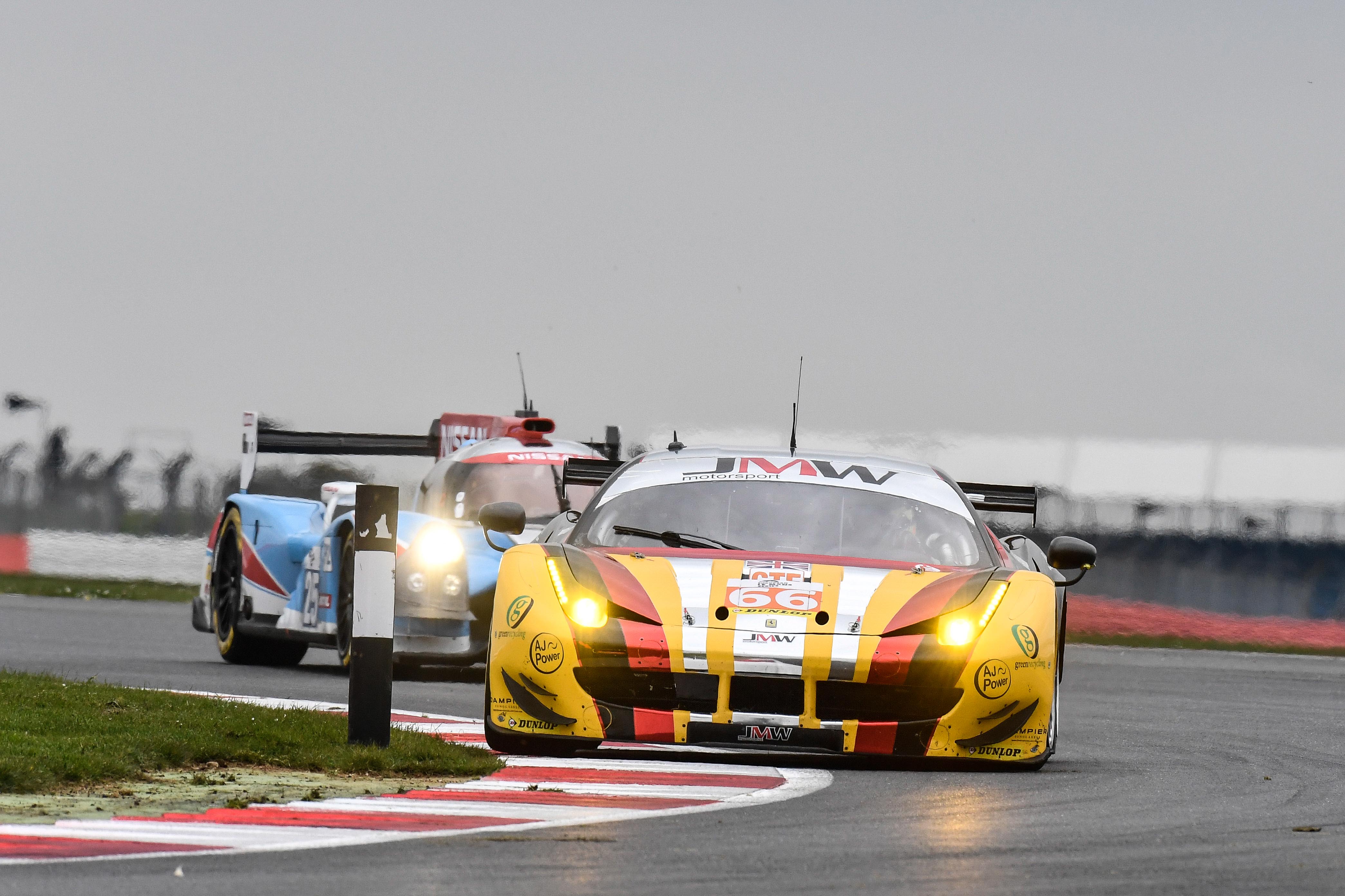 Ferrari 458 Italia, JMW Motorsport | 4 Ore di Silverstone