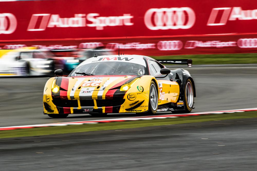 Ferrari 458 Italia, JMW Motorsport | 4 Ore di Silverstone