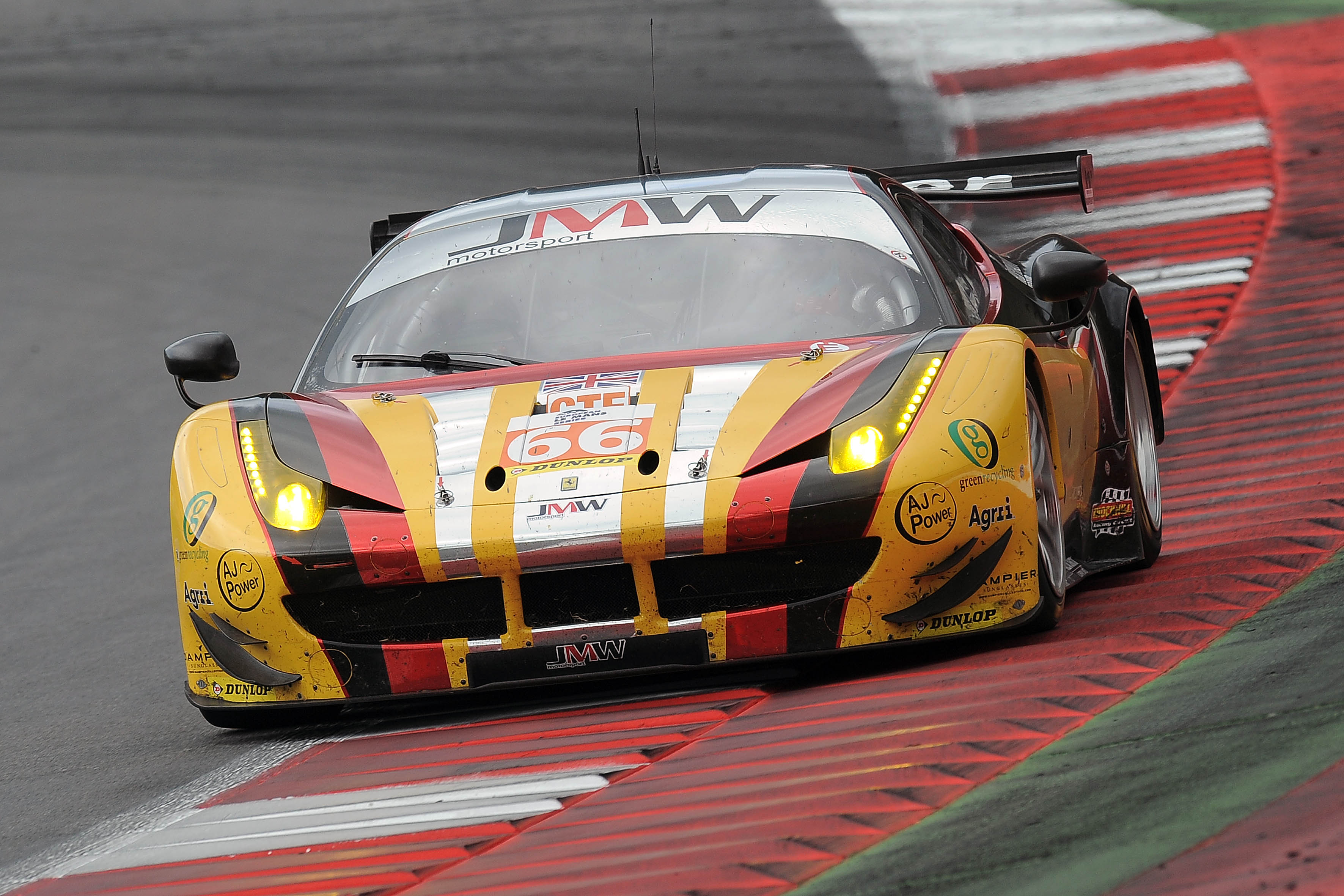 Ferrari 458 Italia, JMW Motorsport | 4 Ore di Spielberg