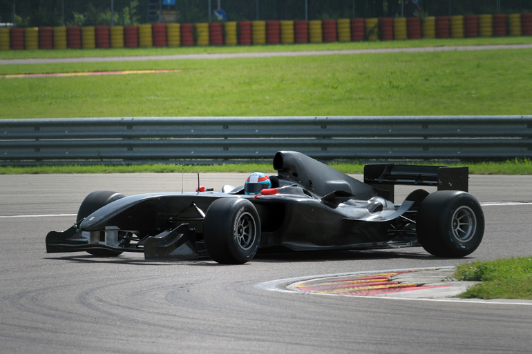 Andrea durante lo sviluppo della Ferrari per la serie A1 GP a Fiorano, foto di Mario Chiarappa